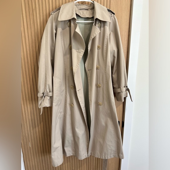 Vintage trench coat - Picture 1 of 6